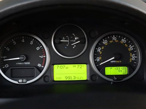 Used 2012 Land Rover LR2 HSE image 38