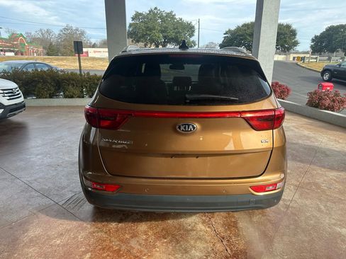 Used 2017 Kia Sportage EX w/ EX Technology Package image 5