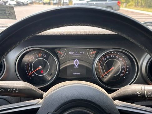 Used 2019 Jeep Wrangler Sport AWD/4WD image 24