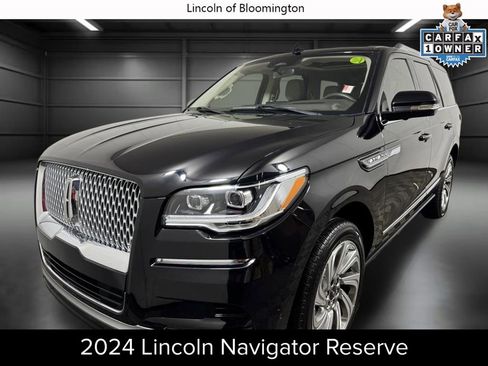 Used 2024 Lincoln Navigator Reserve AWD/4WD image 1