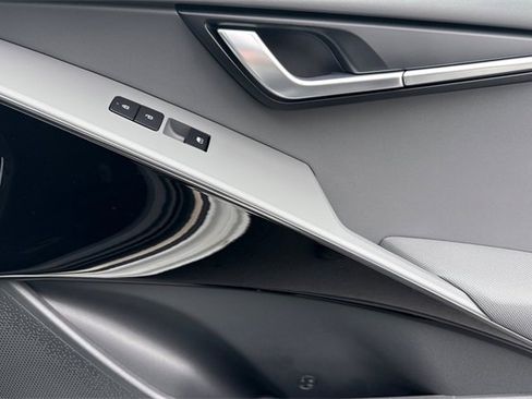 New 2026 Kia Niro SX image 21