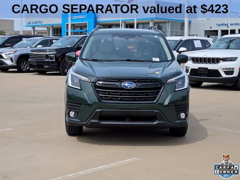 Used 2024 Subaru Forester Premium AWD/4WD image 2