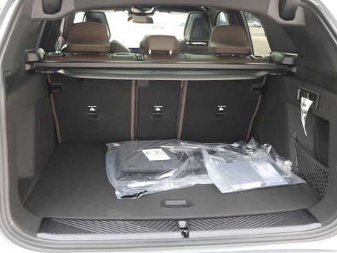 Used 2025 BMW X3 xDrive30i w/ Premium Package image 37