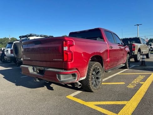 Used 2020 Chevrolet Silverado 1500 Custom w/ Custom Value Package RWD image 4