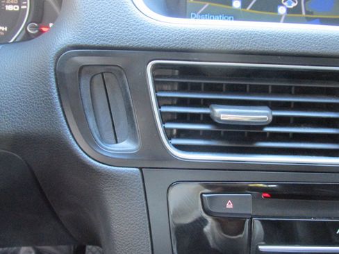 Used 2016 Audi Q5 2.0T Premium Plus w/ Technology Package image 44