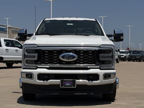 New 2026 Ford F350 Platinum w/ Platinum Plus Package AWD/4WD image 6