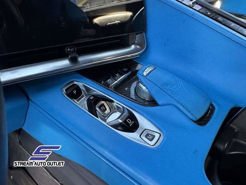 Used 2021 Chevrolet Corvette Stingray Premium Conv w/ Z51 Performance Package image 17