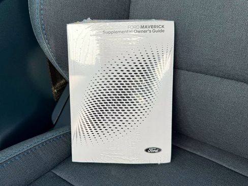 New 2025 Ford Maverick XLT w/ XLT Luxury Package FWD image 35