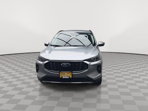 Certified 2024 Ford Escape Platinum image 35