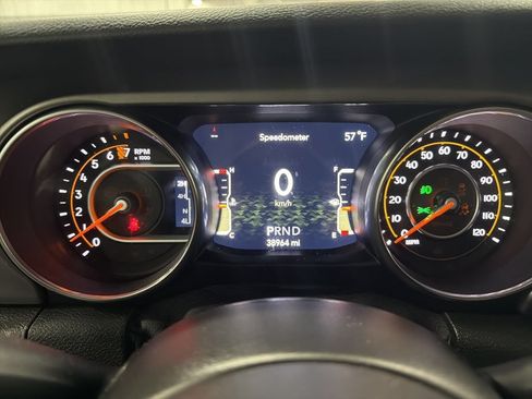 Used 2021 Jeep Wrangler Unlimited Sport w/ Technology Group AWD/4WD image 20