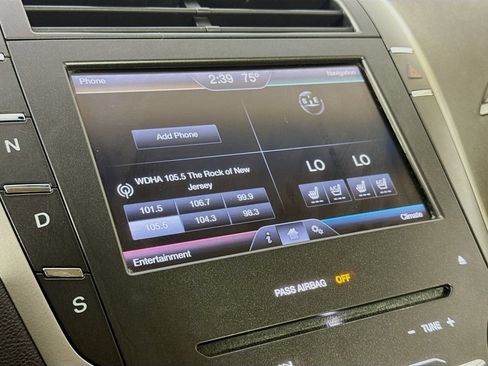 Used 2014 Lincoln MKZ AWD w/ Equipment Group 102A Reserve image 18