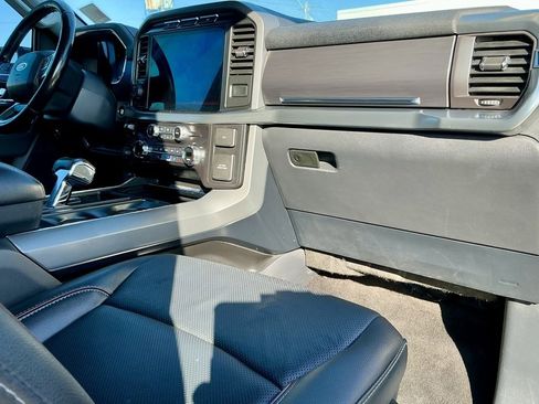 Used 2021 Ford F150 Lariat w/ Max Trailer Tow Package image 22