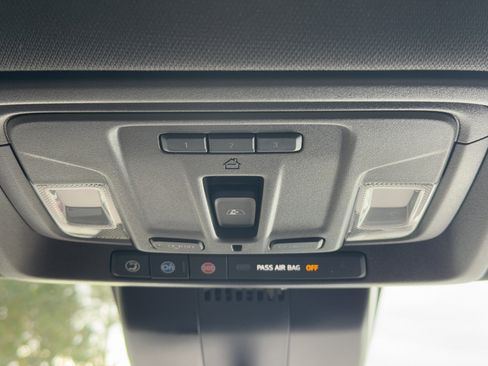 Used 2024 GMC Sierra 1500 Denali w/ Technology Package image 34