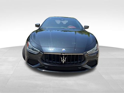 Used 2019 Maserati Ghibli S GranSport RWD image 11