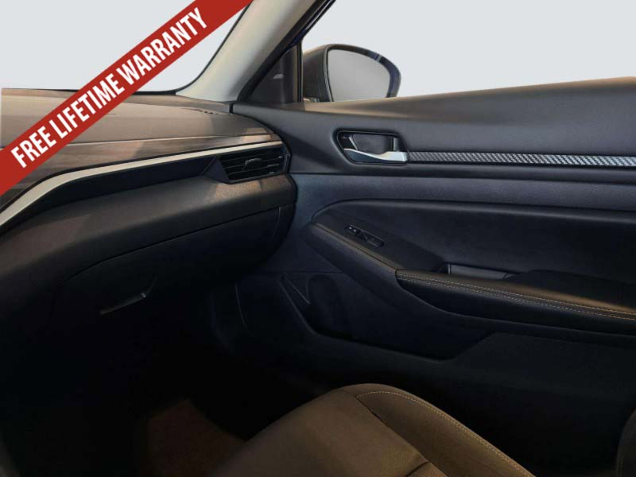 Used 2025 Nissan Altima 2.5 SV FWD image 24