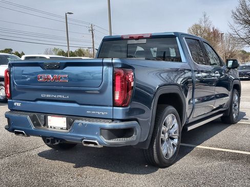 Used 2024 GMC Sierra 1500 Denali w/ Denali Reserve Package image 8
