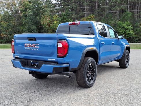 New 2026 GMC Canyon Elevation w/ Convenience Package image 11