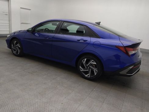 Used 2025 Hyundai Elantra Sport w/ Cargo Package image 3