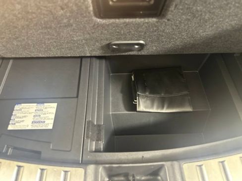 Used 2024 Lexus NX 350h AWD image 11