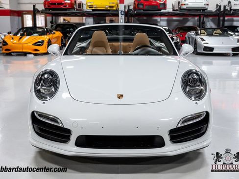 Used 2015 Porsche 911 4 Cabriolet image 3