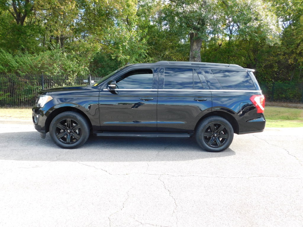 Used 2021 Ford Expedition XLT AWD/4WD image 9