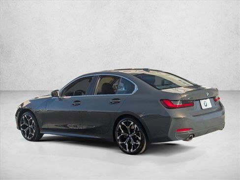 Certified 2025 BMW 330i xDrive Sedan w/ Premium Package image 8