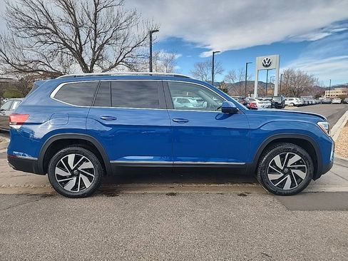 New 2025 Volkswagen Atlas SEL image 6
