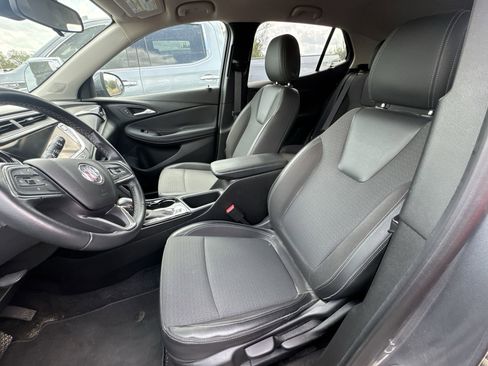 Used 2021 Buick Encore GX Preferred w/ Sport Touring Package image 3