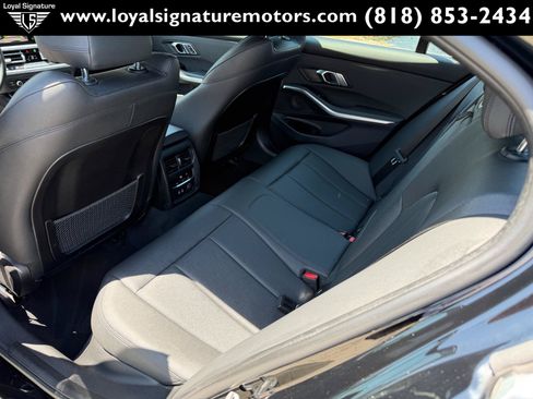 Used 2020 BMW 330i Sedan w/ Driving Assistance Package RWD image 12
