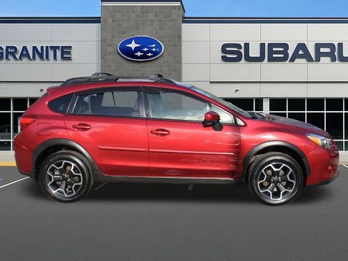 Used 2015 Subaru Crosstrek 2.0i Premium image 11