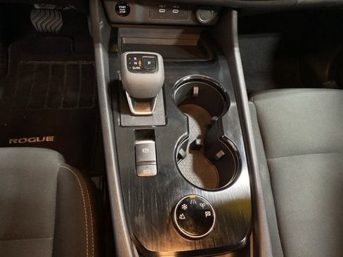 Certified 2024 Nissan Rogue S image 18