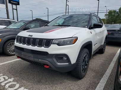 Used 2025 Jeep Compass Trailhawk