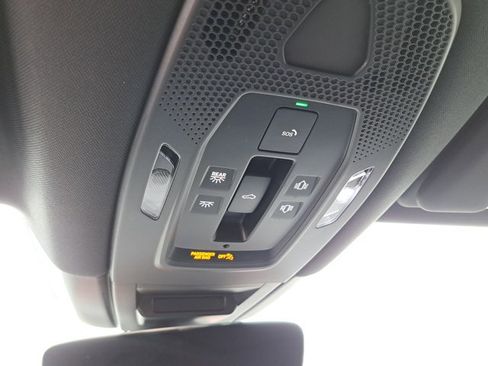 Certified 2024 Porsche Cayenne image 35