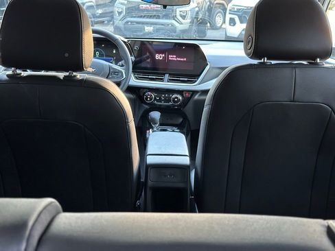 New 2026 Chevrolet Trax LT w/ Driver Confidence Package image 8