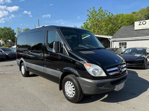 Used 2013 Mercedes-Benz Sprinter 2500 image 6