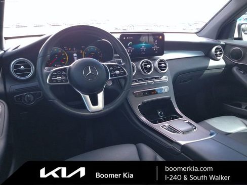 Used 2021 Mercedes-Benz GLC 300 4MATIC image 10