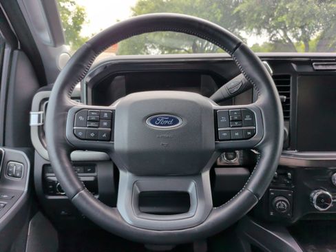 Used 2024 Ford F250 Lariat w/ Lariat Ultimate Package AWD/4WD image 24