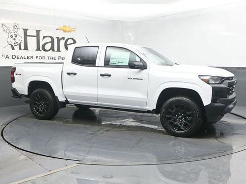 New 2026 Chevrolet Colorado W/T w/ WT Custom Package image 27