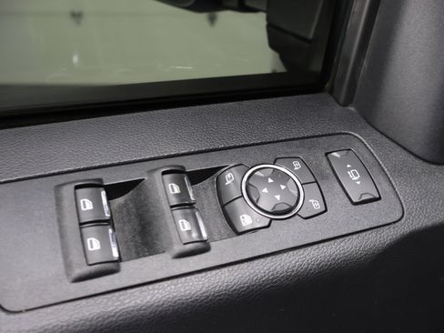 Used 2021 Ford F350 Lariat AWD/4WD image 46