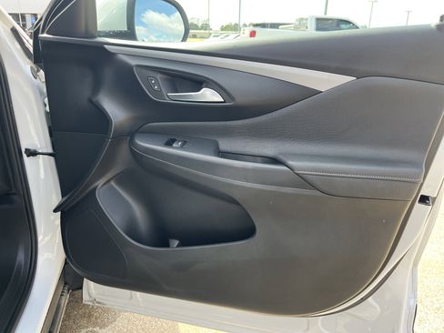 Used 2024 Buick Envista Preferred w/ Convenience I Package image 21