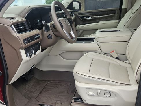 Used 2024 GMC Yukon Denali w/ Max Trailering Package RWD image 12