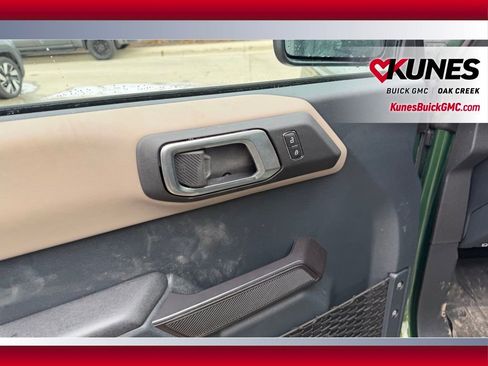 Used 2024 Ford Bronco Wildtrak AWD/4WD image 9