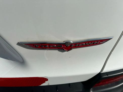 Used 2020 Jeep Cherokee Trailhawk w/ Cold Weather Group AWD/4WD image 25