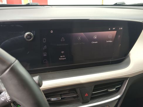 Used 2024 Buick Encore GX Avenir w/ Avenir Convenience Package image 17