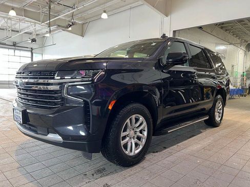 Used 2022 Chevrolet Tahoe LT w/ Luxury Package AWD/4WD image 5