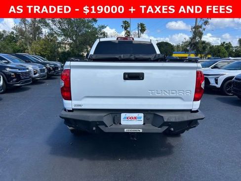Used 2015 Toyota Tundra SR5 w/ SR5 Upgrade Package image 5