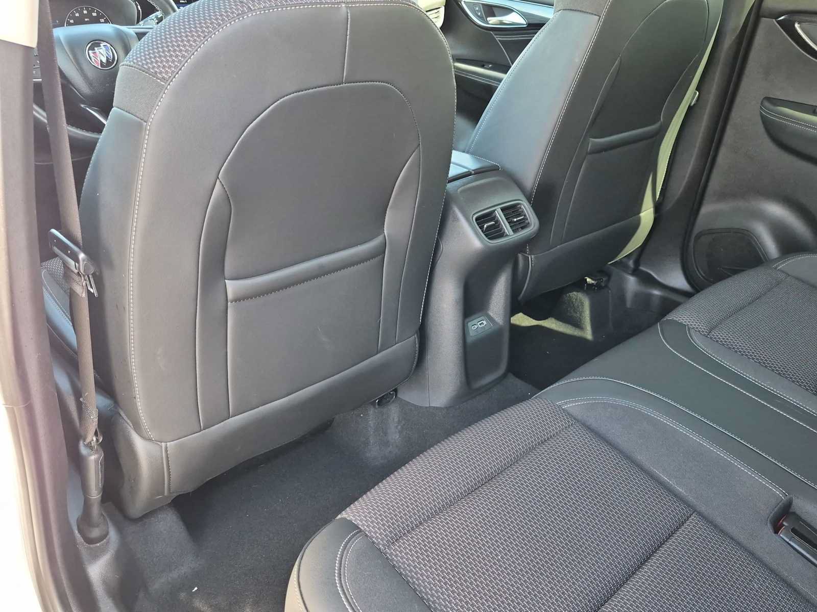 Used 2023 Buick Envision Preferred w/ Sport Touring Package AWD/4WD image 18