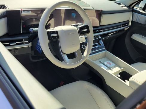 New 2026 Hyundai Santa Fe SE image 3