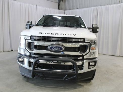 Used 2022 Ford F350 XLT w/ XLT Premium Package AWD/4WD image 35