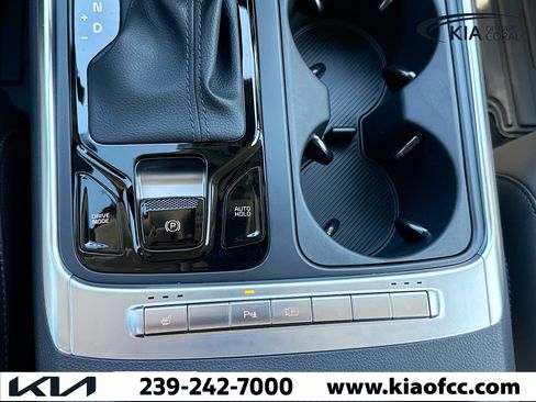 New 2026 Kia Carnival EX image 29